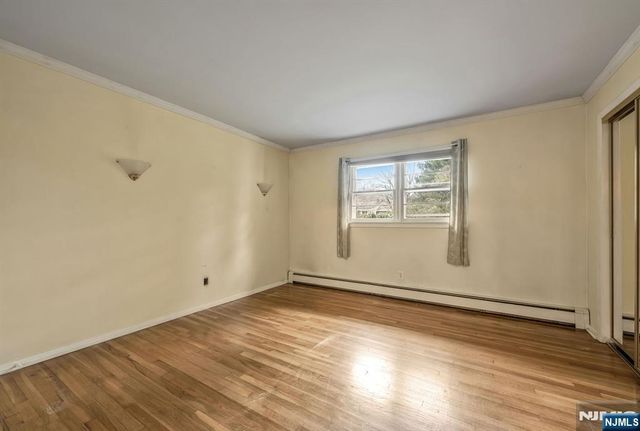 14 Longview Drive, Montville Township, NJ 07082