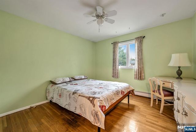 14 Longview Drive, Montville Township, NJ 07082