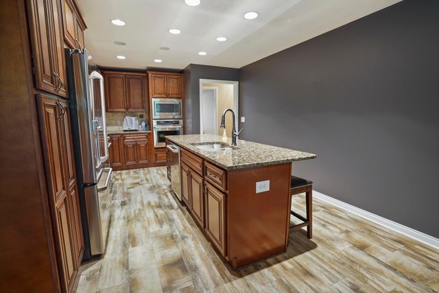 30 Wondering Point, Somerset, KY 42503