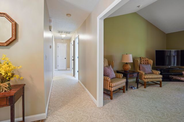 30 Wondering Point, Somerset, KY 42503