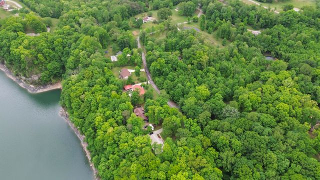 30 Wondering Point, Somerset, KY 42503