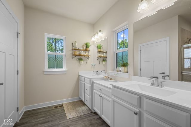 245 Bohicket Road, Whiteland, IN 46184