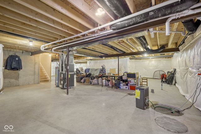 245 Bohicket Road, Whiteland, IN 46184