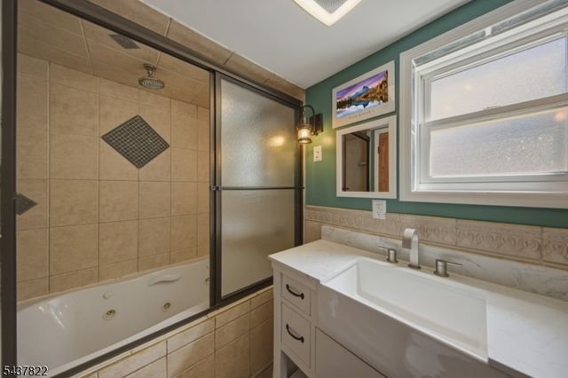 51 Zinnia Dr, Vernon Twp., NJ 07418