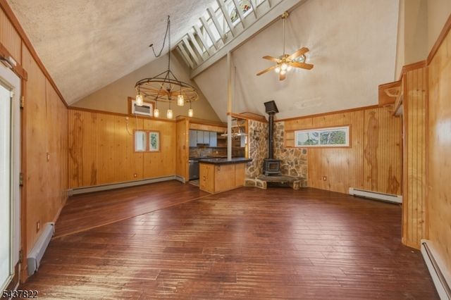 51 Zinnia Dr, Vernon Twp., NJ 07418
