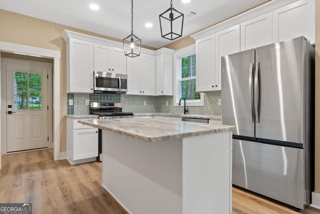 172 Southshore Road, Eatonton, GA 31024