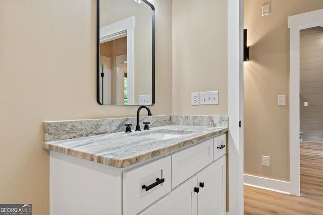 172 Southshore Road, Eatonton, GA 31024