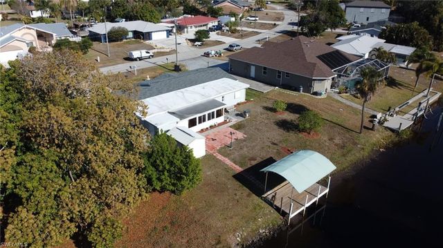 1930 Indian Creek DR, North Fort Myers, FL 33917