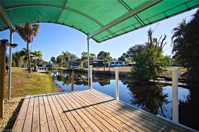 1930 Indian Creek DR, North Fort Myers, FL 33917