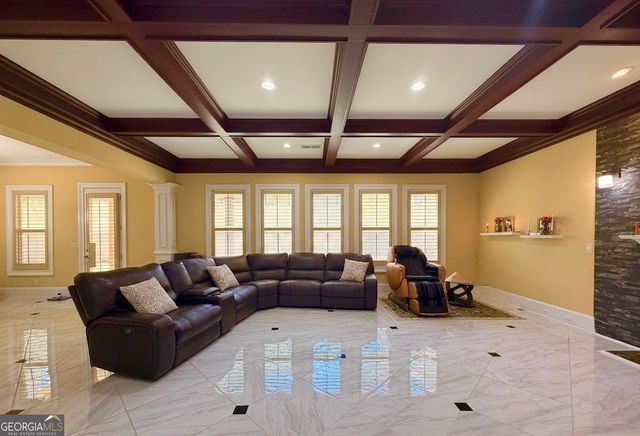 332 Warwick Place, Mcdonough, GA 30253