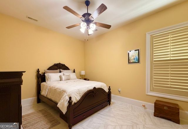 332 Warwick Place, Mcdonough, GA 30253