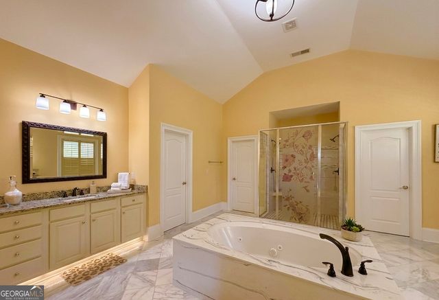332 Warwick Place, Mcdonough, GA 30253