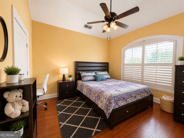332 Warwick Place, Mcdonough, GA 30253