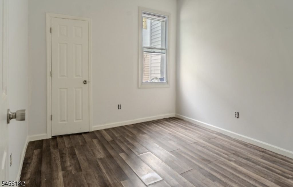 324 14Th Ave, Newark City, NJ 07103 — photo 4