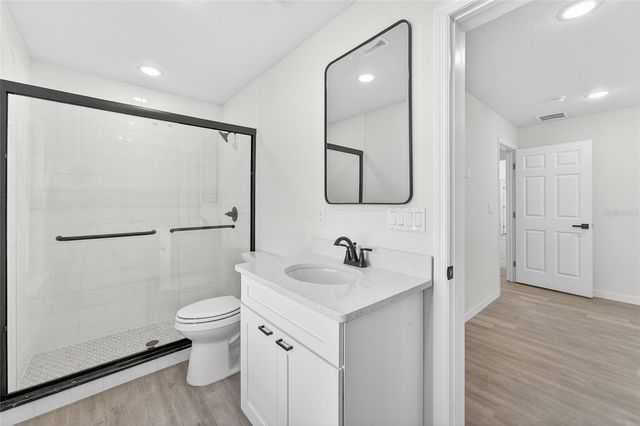 12 MALAUKA PASS, Ocklawaha, FL 32179