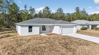 12 MALAUKA PASS, Ocklawaha, FL 32179