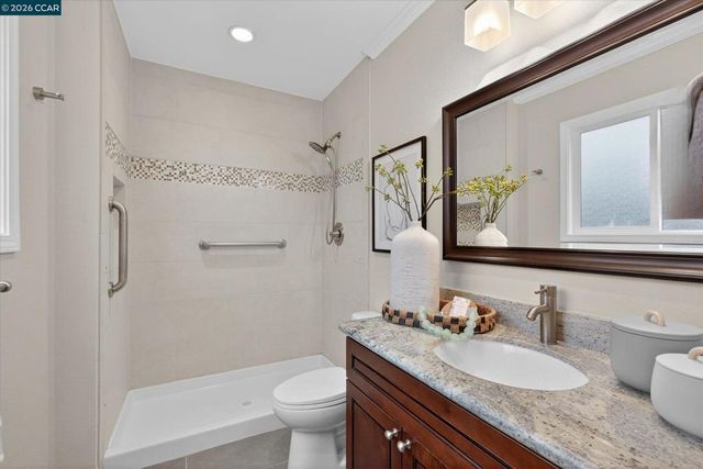 4092 Nulty Dr, Concord, CA 94521