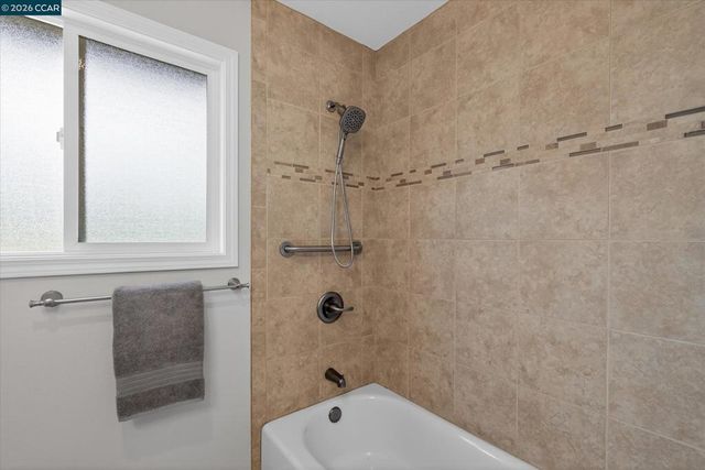 4092 Nulty Dr, Concord, CA 94521