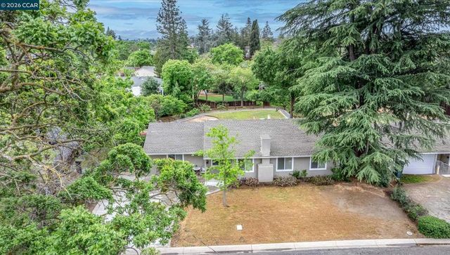 4092 Nulty Dr, Concord, CA 94521