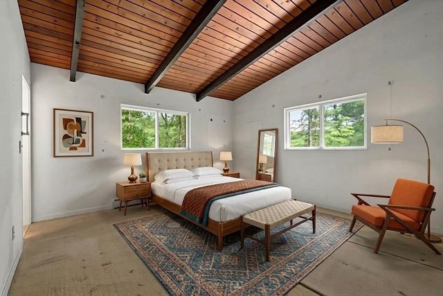 20 Hunt Road, Sudbury, MA 01776