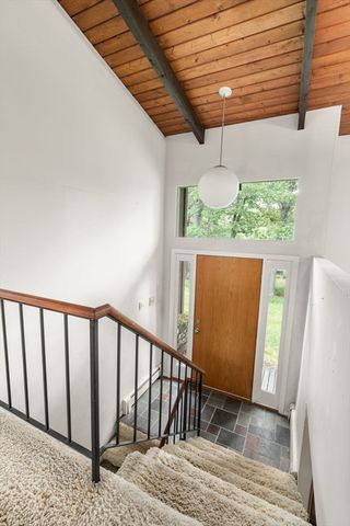 20 Hunt Road, Sudbury, MA 01776
