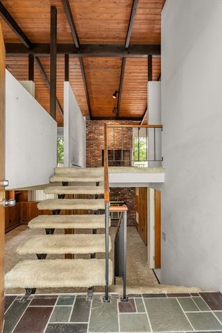 20 Hunt Road, Sudbury, MA 01776