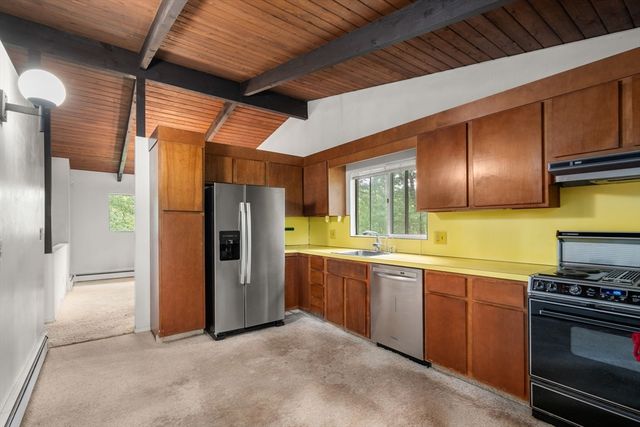 20 Hunt Road, Sudbury, MA 01776