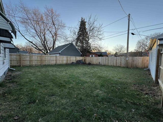 2028 Prairie Avenue, Beloit, WI 53511