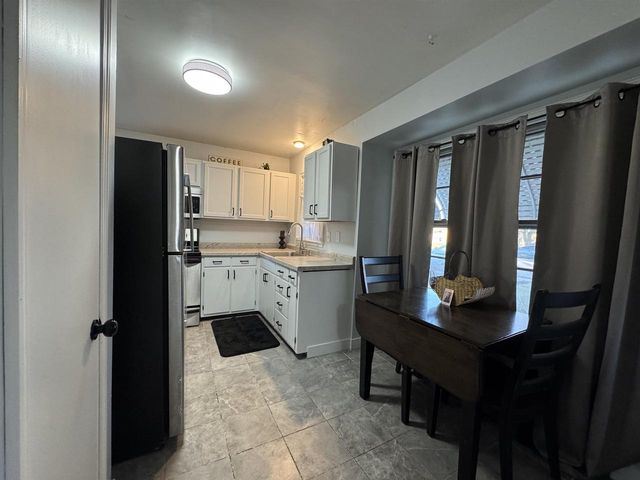 2028 Prairie Avenue, Beloit, WI 53511