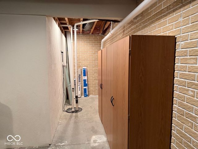 6483 N Private Road 310 W, Brazil, IN 47834