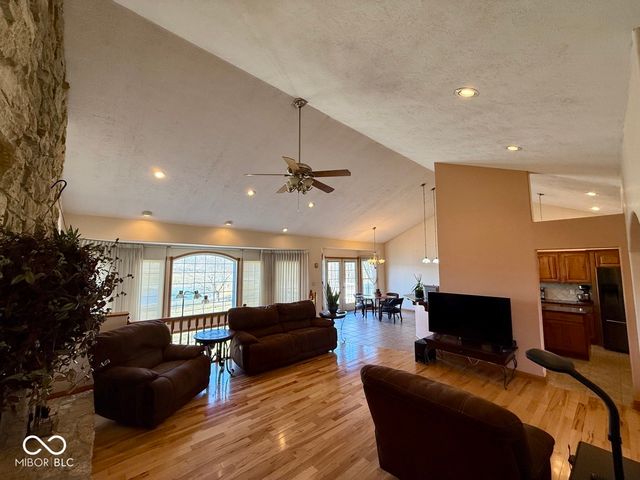 6483 N Private Road 310 W, Brazil, IN 47834