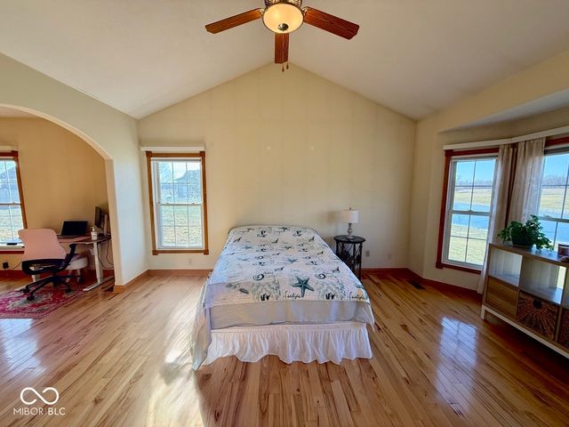 6483 N Private Road 310 W, Brazil, IN 47834