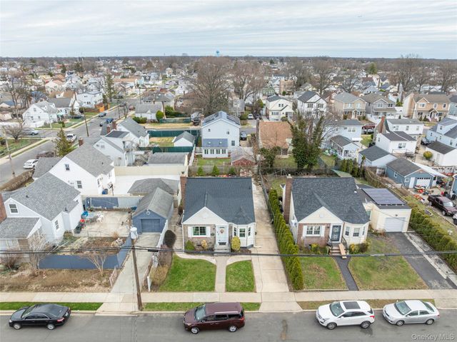 145 Jacob Street, Elmont, NY 11003