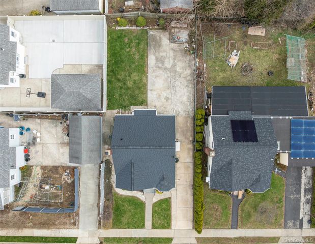 145 Jacob Street, Elmont, NY 11003