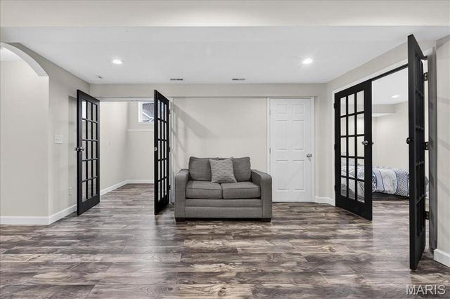 1020 Morgan Meadow Drive, Wentzville, MO 63385