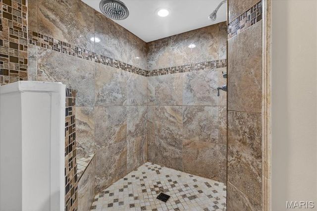 1020 Morgan Meadow Drive, Wentzville, MO 63385
