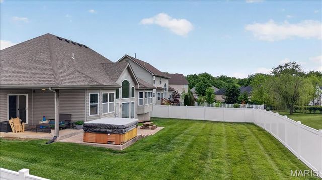 1020 Morgan Meadow Drive, Wentzville, MO 63385