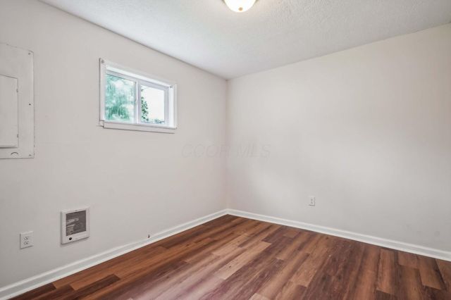 2315 Hiawatha Park Drive, Columbus, OH 43211