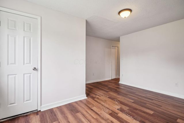 2315 Hiawatha Park Drive, Columbus, OH 43211