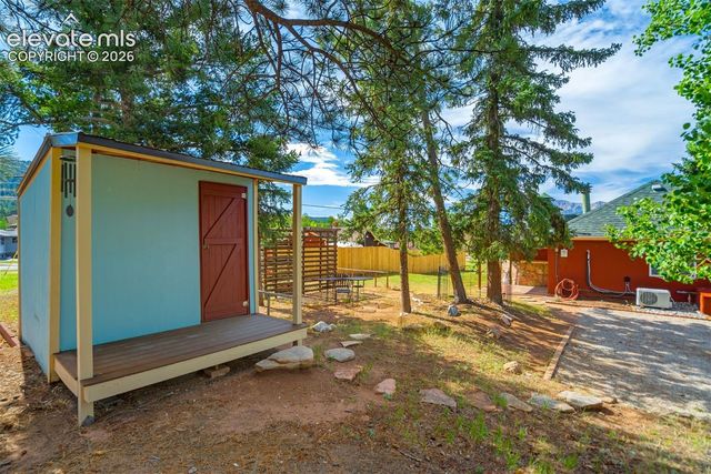 405 N Baldwin Street, Woodland Park, CO 80863