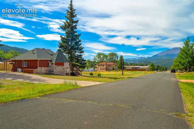 405 N Baldwin Street, Woodland Park, CO 80863