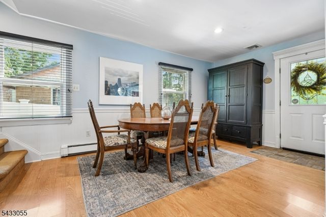 11 Lake Trail East, Wayne Twp., NJ 07470