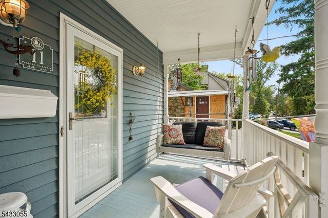 11 Lake Trail East, Wayne Twp., NJ 07470