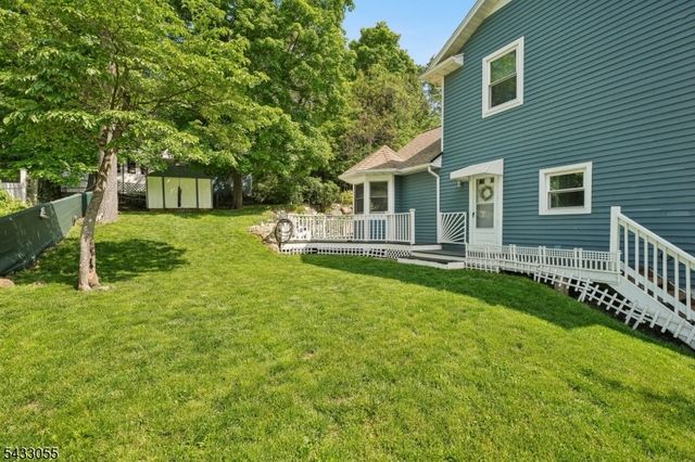 11 Lake Trail East, Wayne Twp., NJ 07470