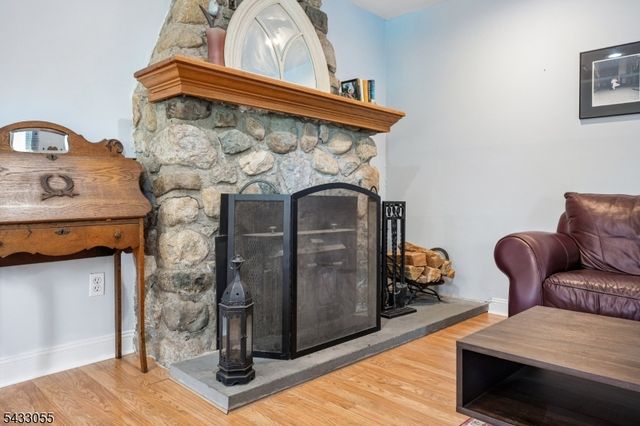 11 Lake Trail East, Wayne Twp., NJ 07470