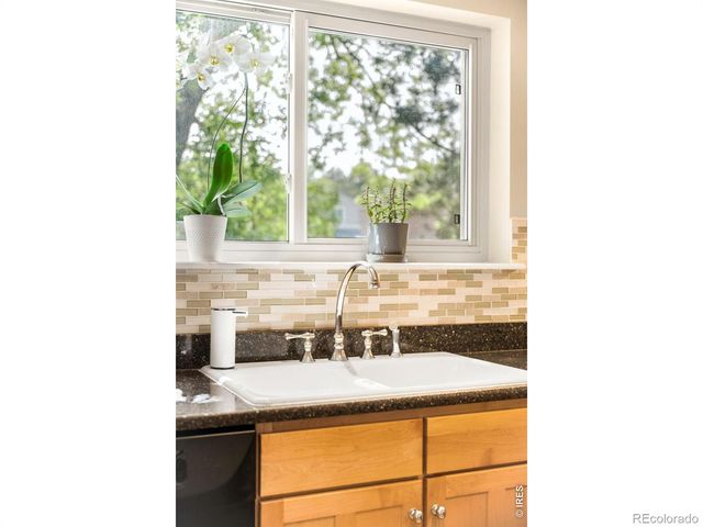 77 Genesee Court, Boulder, CO 80303