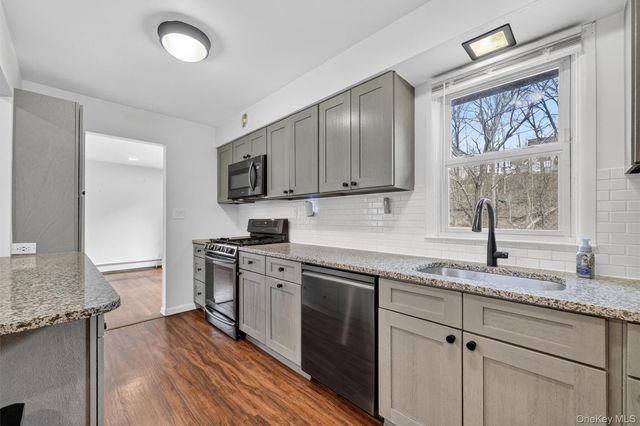 5 Bedford Lane, Thiells, NY 10984