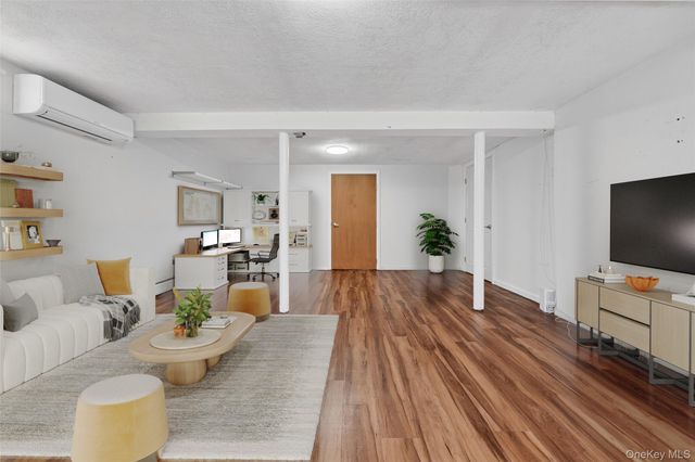 5 Bedford Lane, Thiells, NY 10984