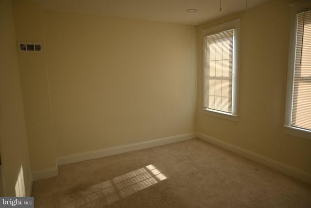 3613 GREENMOUNT AVE, Baltimore, MD 21218