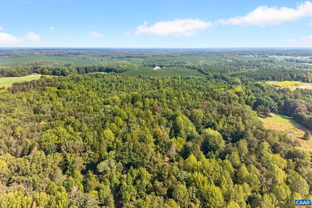 3337 CEDAR HILL RD, Mineral, VA 23117